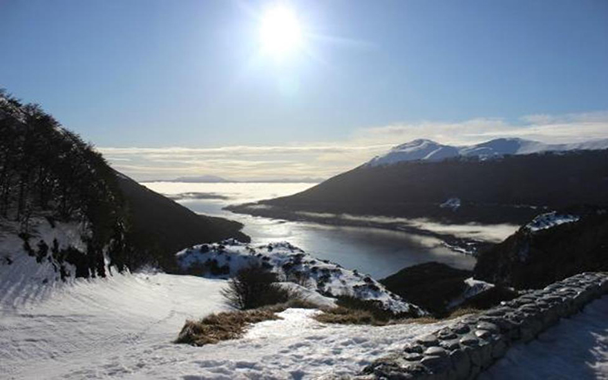 Lagos Escondido y Fagnano
